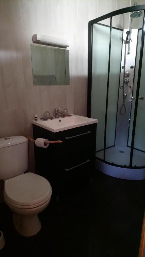 Chambre Privee Chez L'Habitant Saint-Julien-Vocance Екстер'єр фото